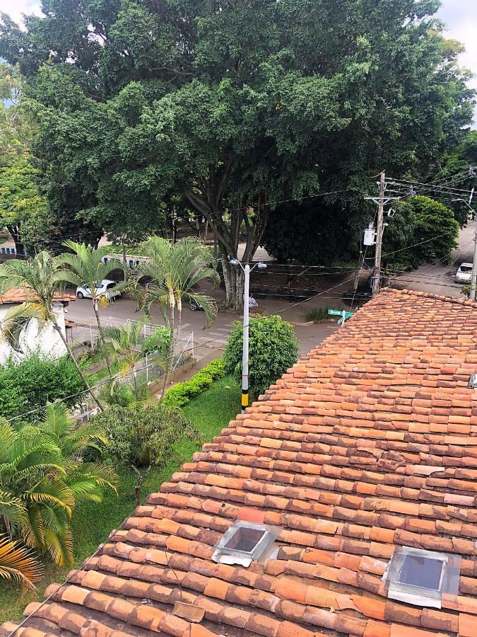 Hotel Casa Rosales Medellín Exterior foto